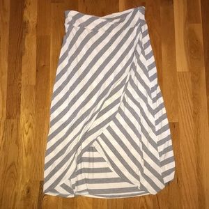 Athleta Gray and White Striped Maxi Skirt